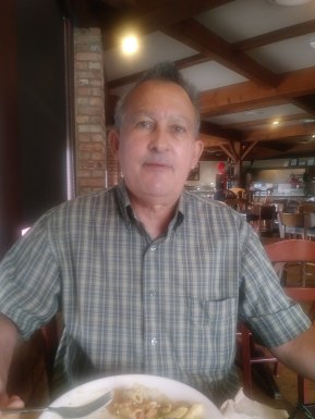 American men looking for love