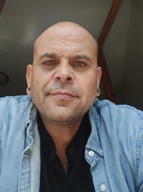 Spanish men looking for love